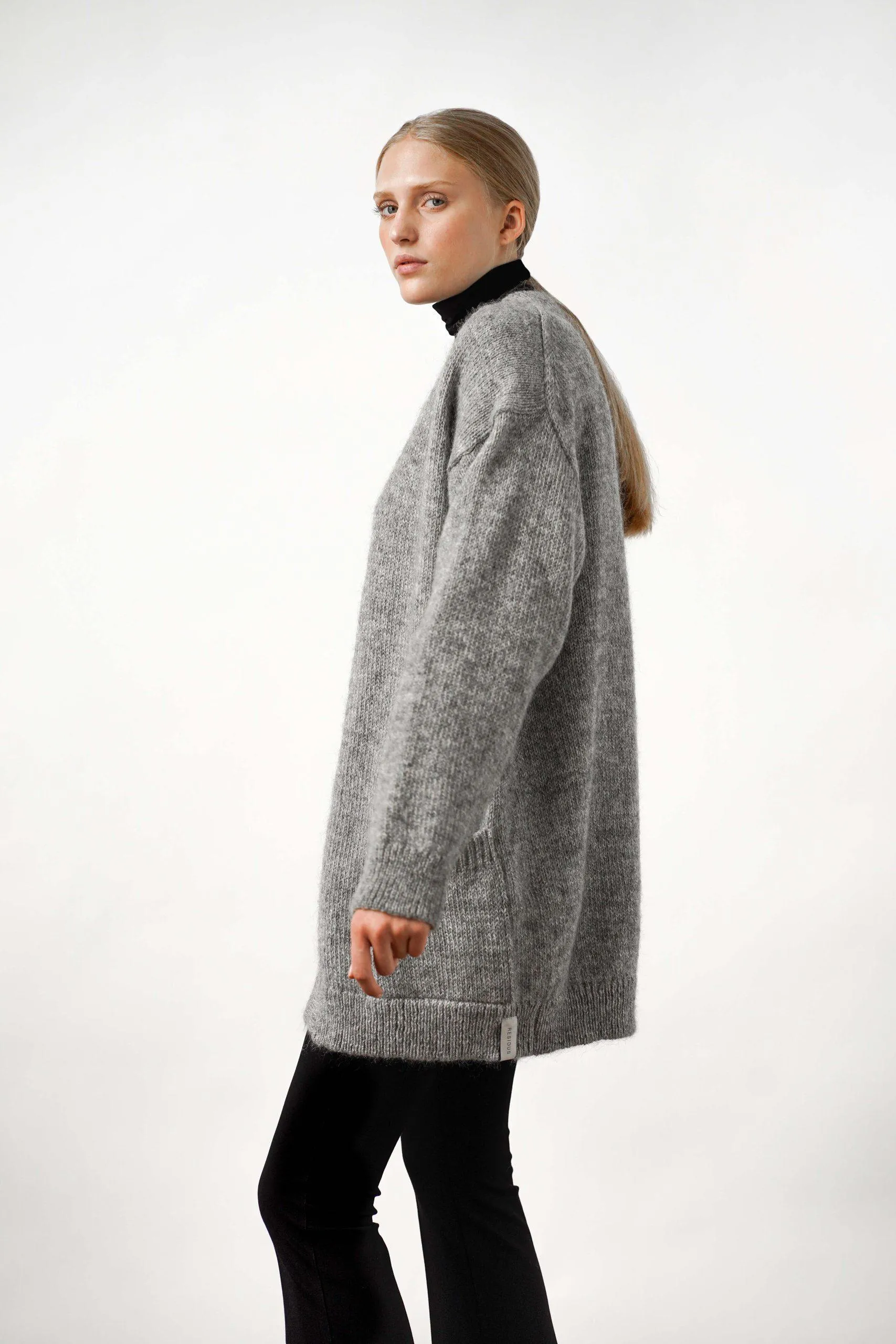 Edda Knitted Cardi Grey