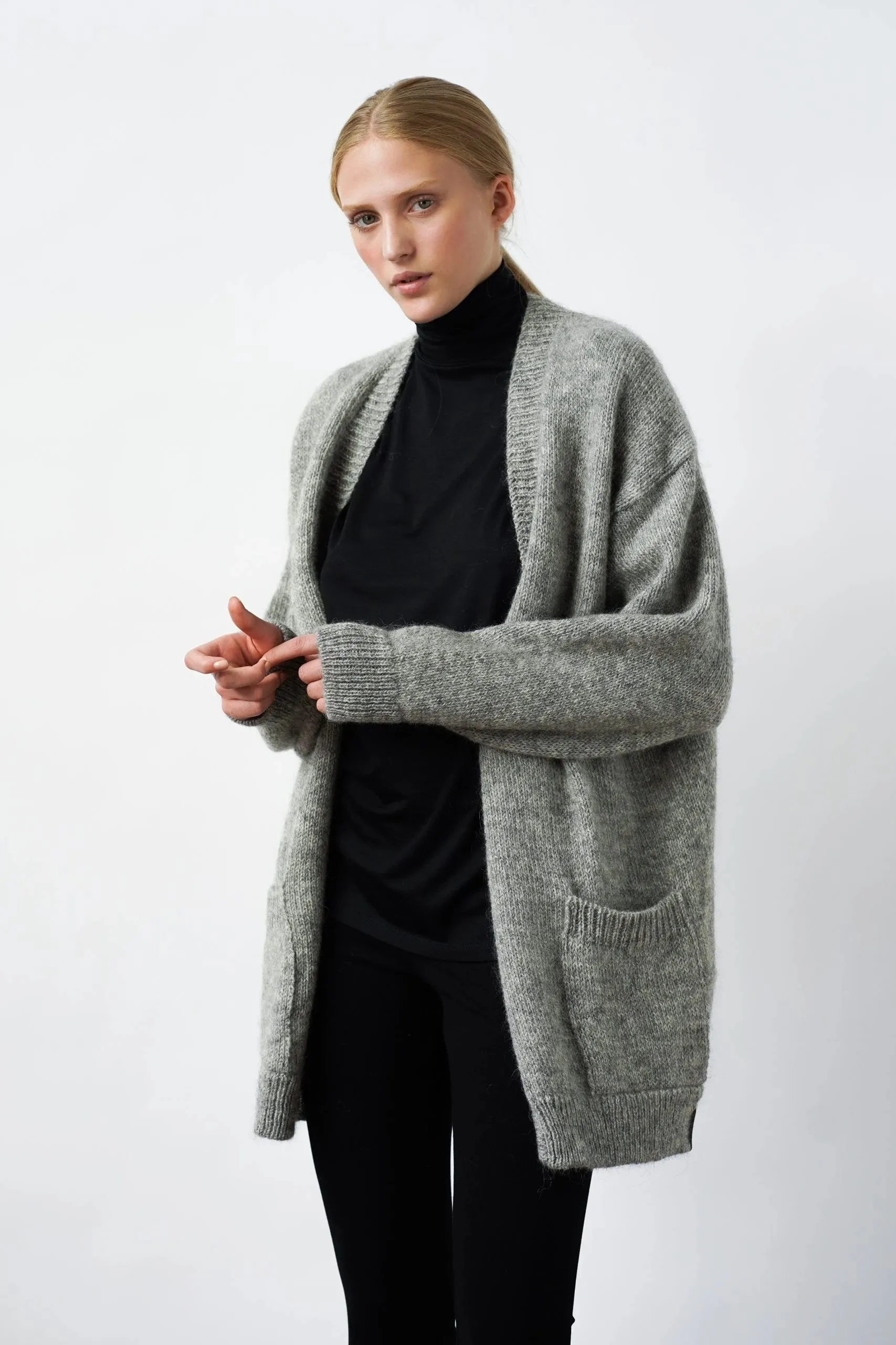 Edda Knitted Cardi Grey