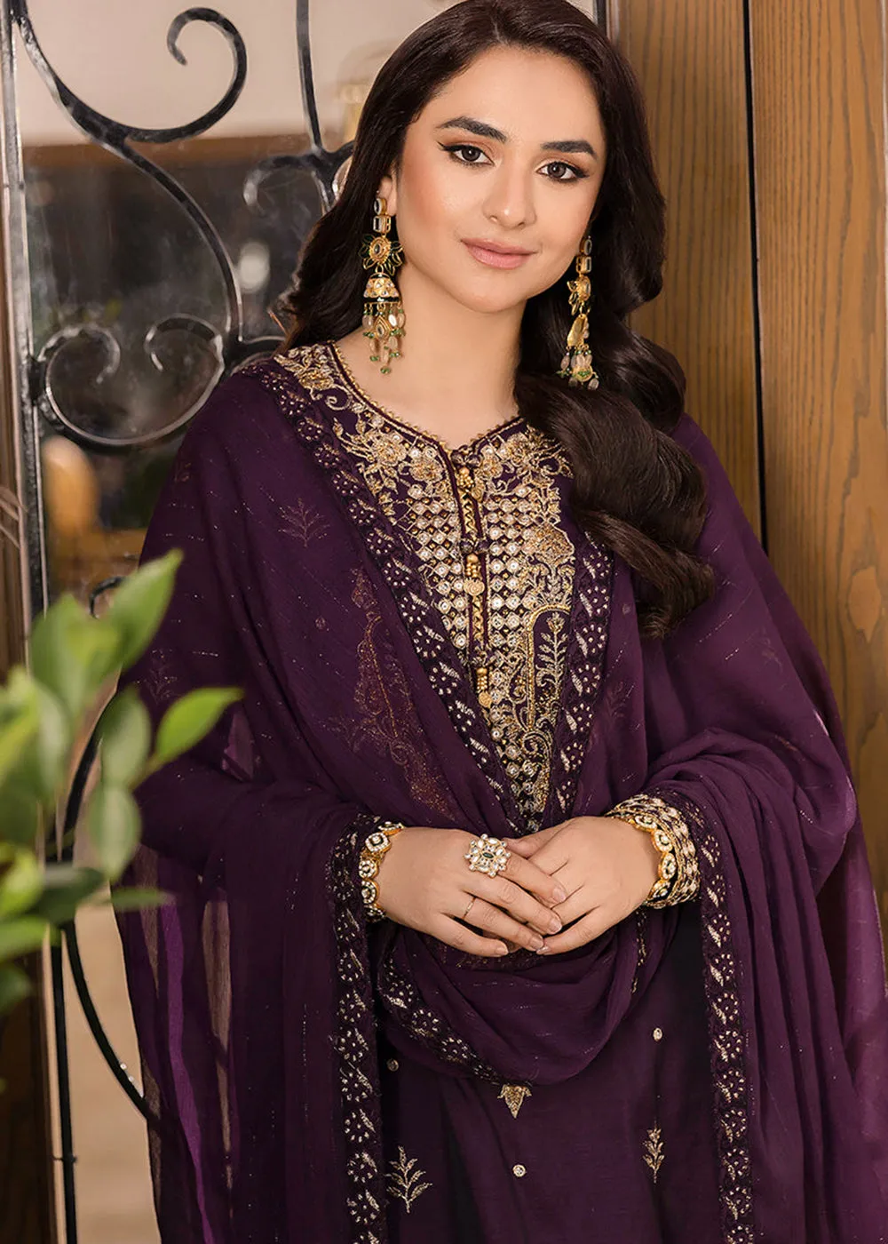 Mauve Purple Suit - Maahru, Noorie & Meerub '23 by Asim Jofa - AJSM-44