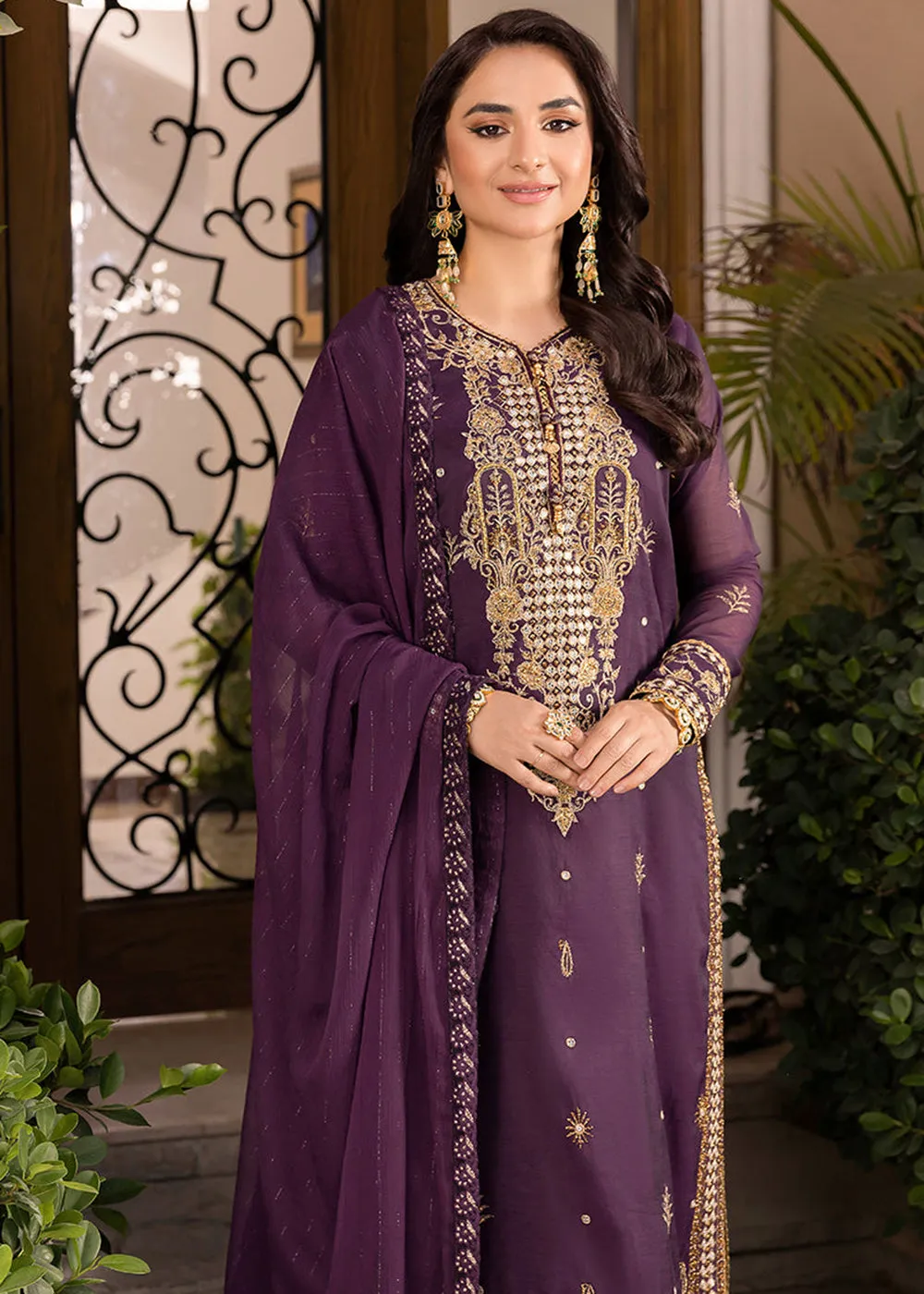 Mauve Purple Suit - Maahru, Noorie & Meerub '23 by Asim Jofa - AJSM-44