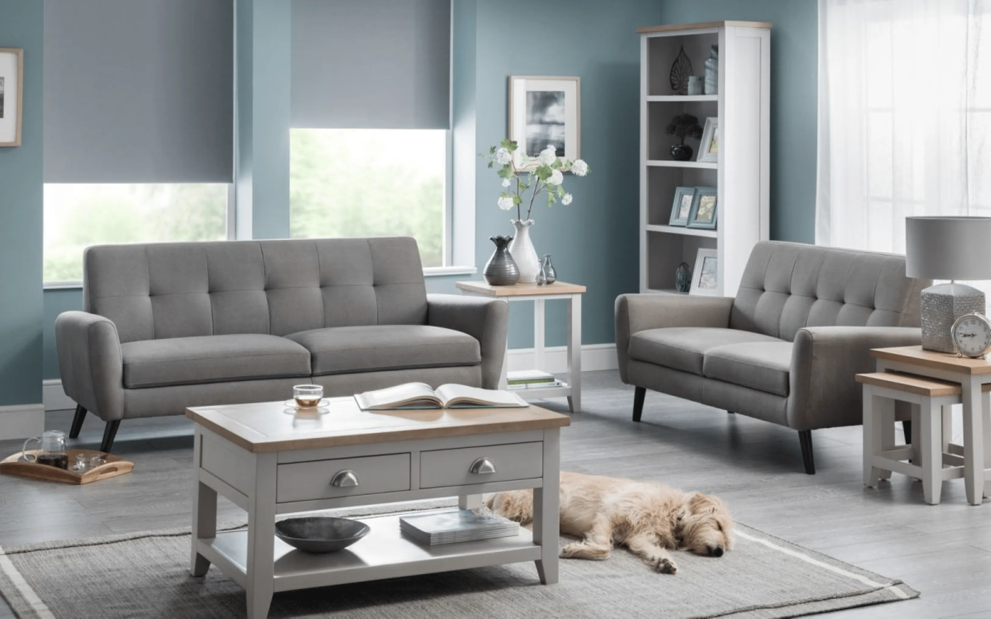 Richmond Coffee Table With 2 Drawers
